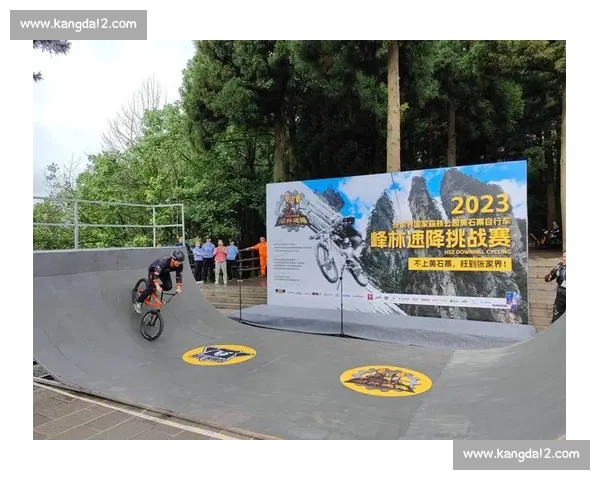 速降板比赛激烈角逐探索极限速度与技巧的完美融合 速降板比赛激烈角逐探索极限速度与技巧的完美融合